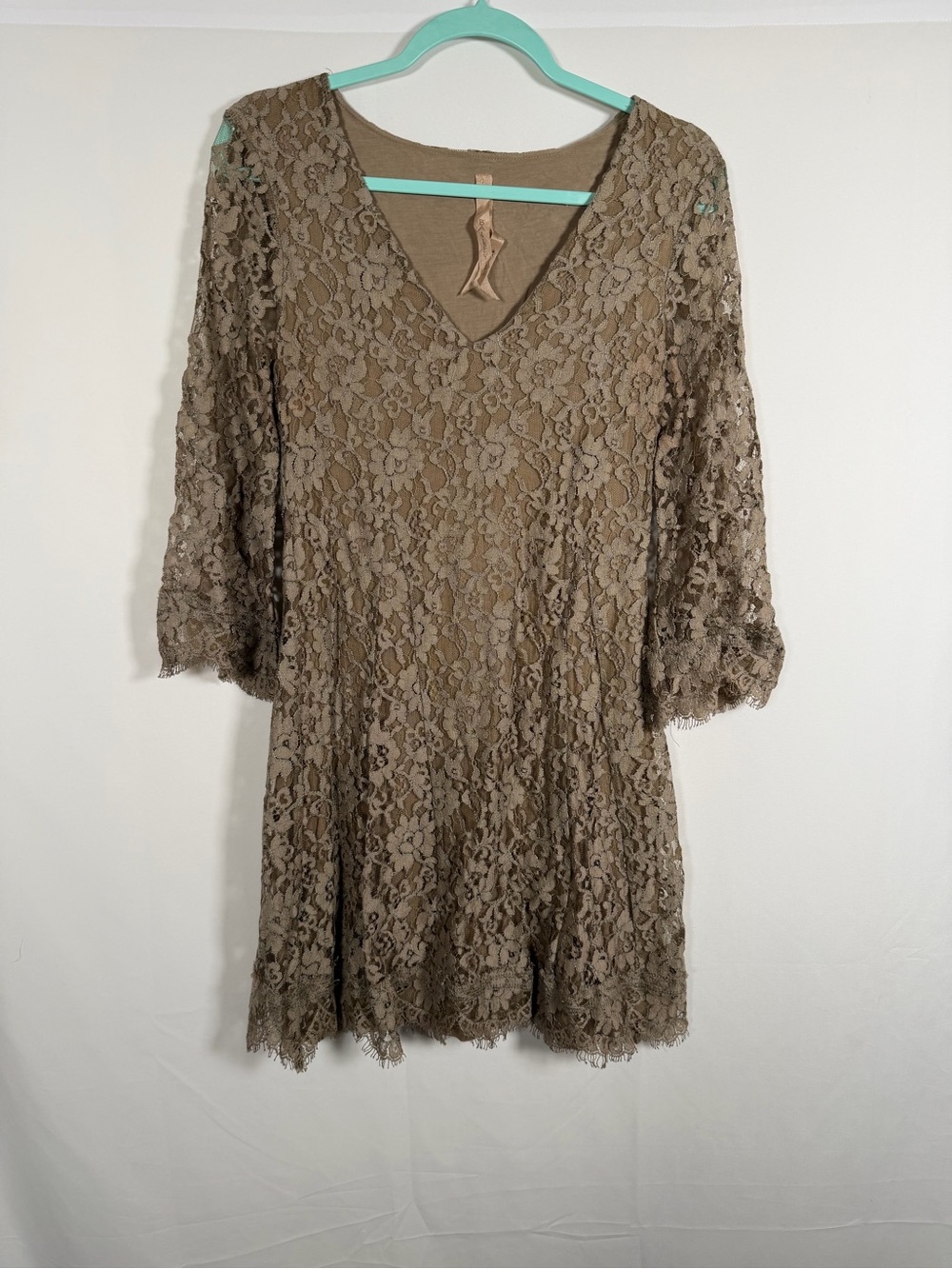 Bailey 44 Taupe Lace‎ Fringe V-Neck Mini Dress Flare Sleeve